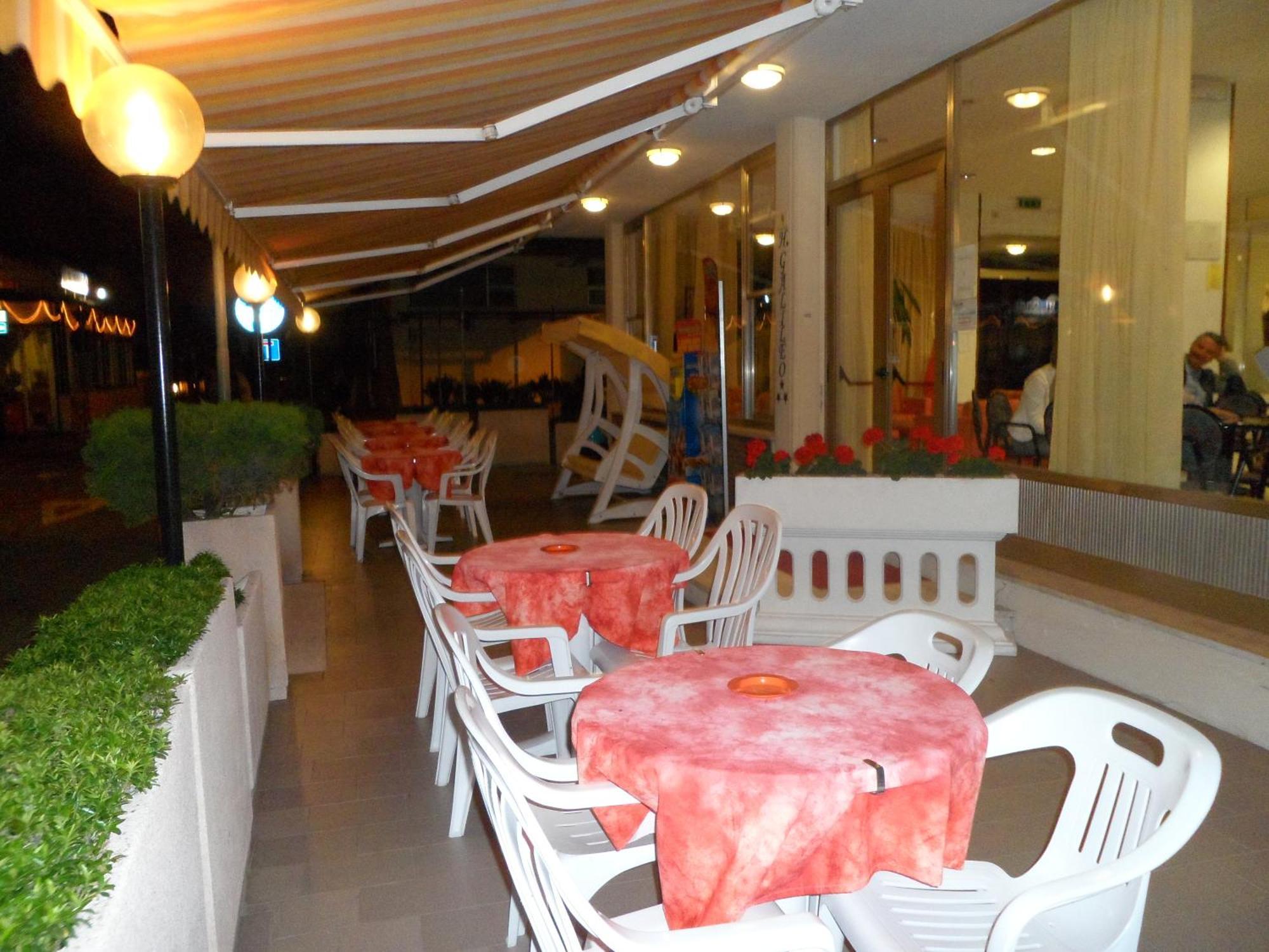 Hotel Galileo Rimini Exterior foto